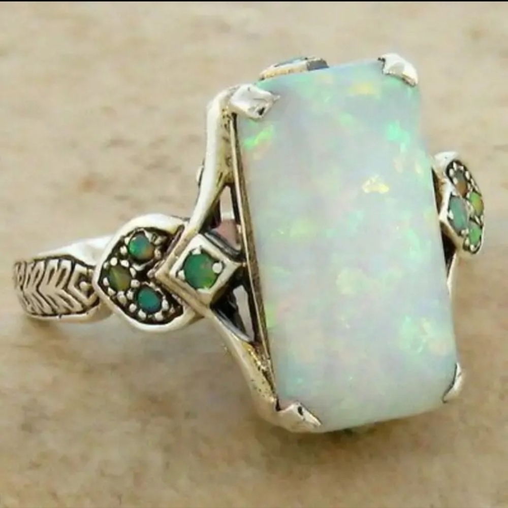 Vintage Silver tone Square Simulated Opal Ring